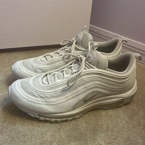 White Nike Air max 97